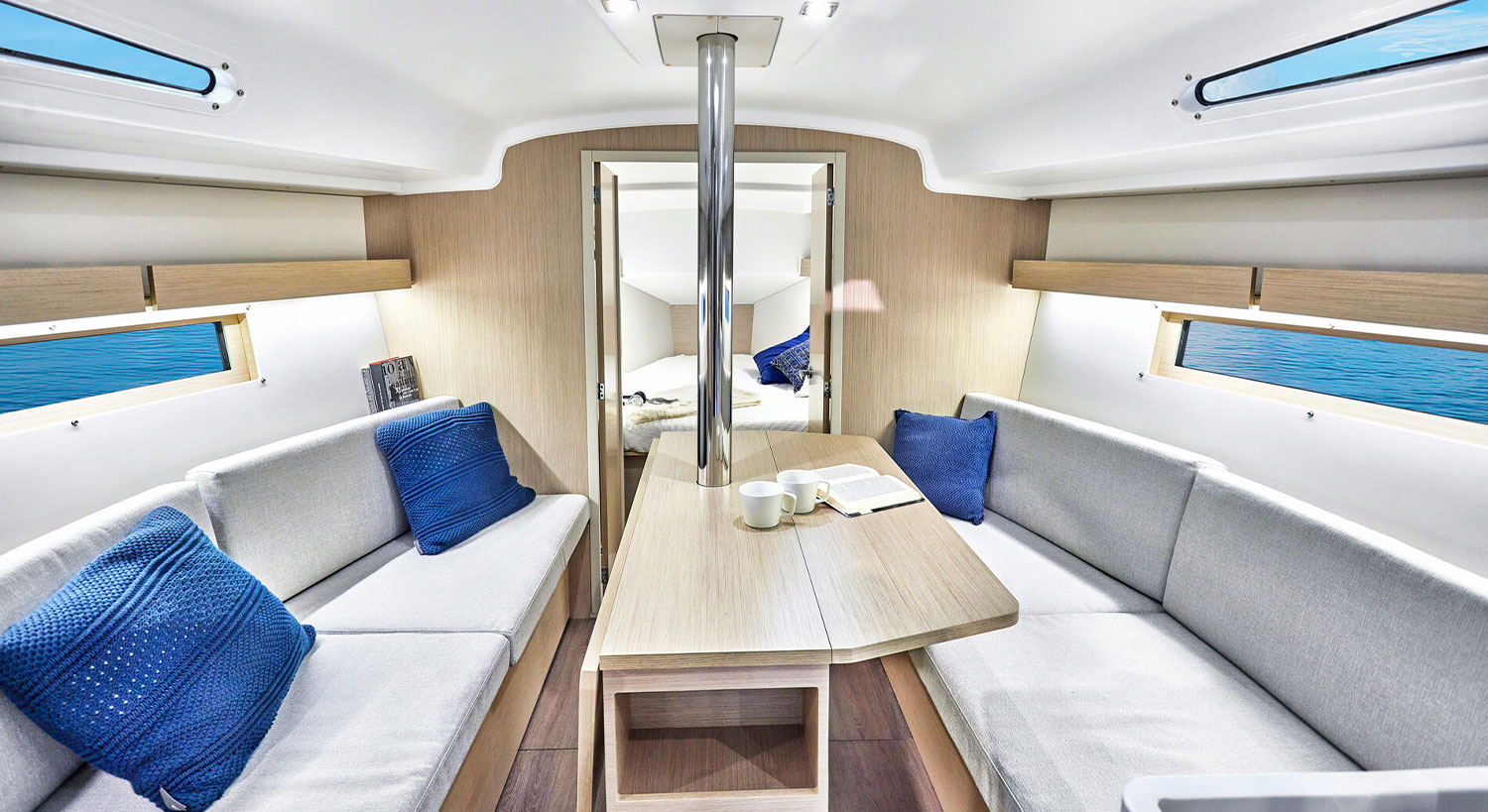 Beneteau Oceanis 34.1 SeaCoyote 10